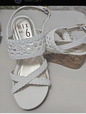 Mix no 6 sandals wedges girls size 2 braded w buckle great for Summer be…